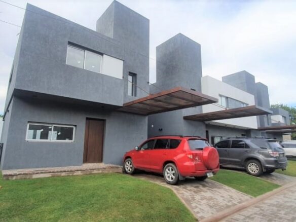 HOUSING EN ARGUELLO – OPORTUNIDAD CON RENTA – 300MT COLEGIO ALEMAN- RECIBO DEPTO