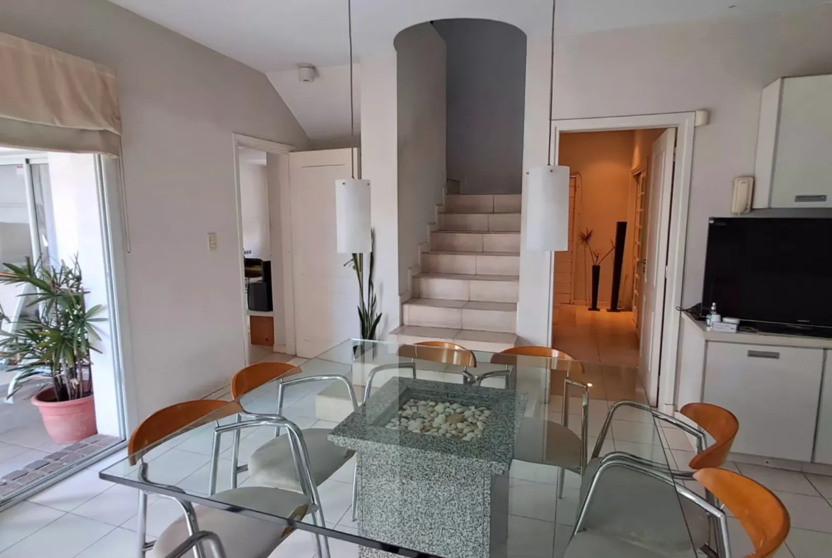 URCA-Sobre LAMARCA-MODERNA-VIVIENDA O EMPRESA-RECIBO DUPLEX