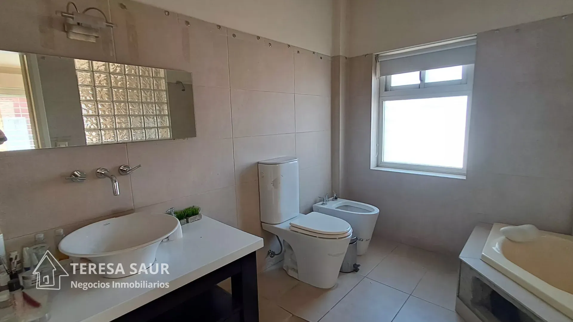 URCA-Sobre LAMARCA-MODERNA-VIVIENDA O EMPRESA-RECIBO DUPLEX