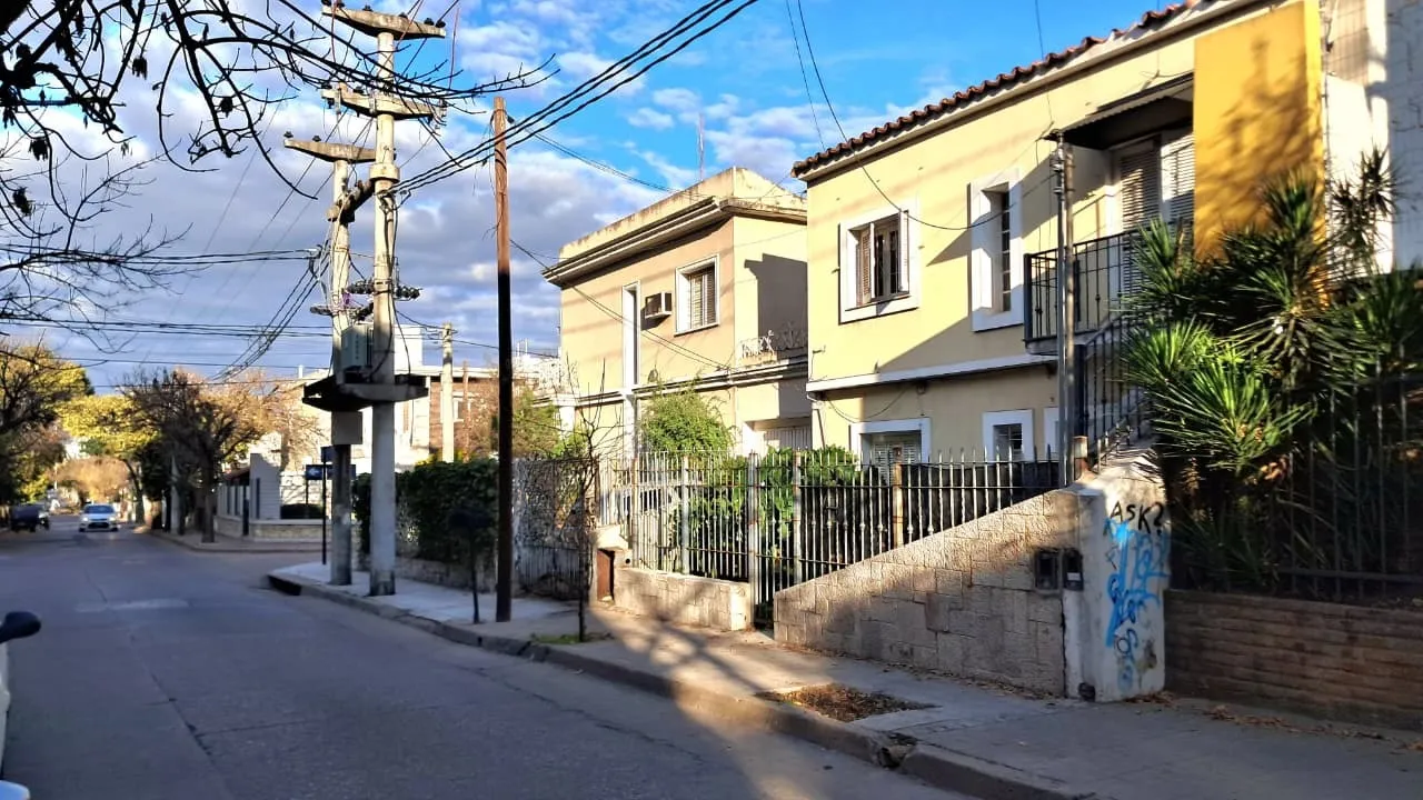inmuebles-casa-venta-3944588-f63f91dc-28d2-4c8a-8c79-74fa4adee45f QUINTAS SANTA ANA-IDEAL RENTA- 2 DPTO 1 D- TIPO CASITA