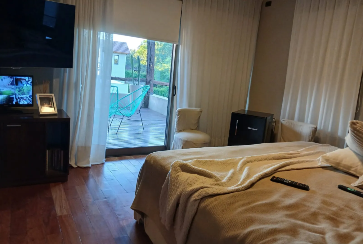 LA RESERVA – MODERNA CON TODO REC CONDOMINIO V ESCONDIDO