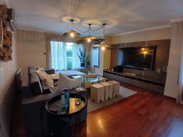 LA RESERVA – MODERNA CON TODO REC CONDOMINIO V ESCONDIDO