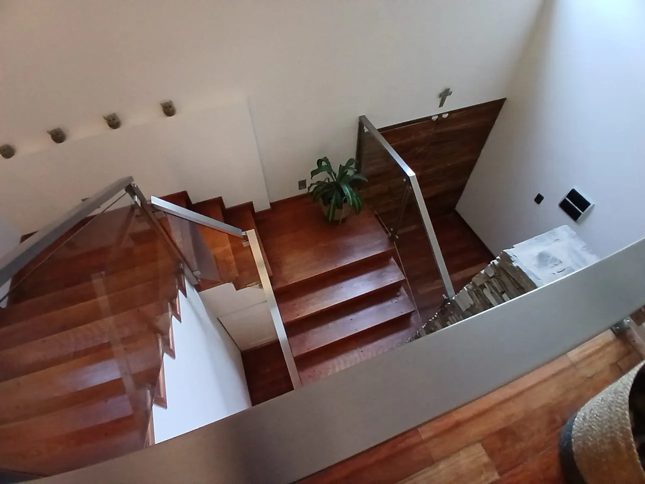 inmuebles-casa-venta-5432958-ccac9b18-3d16-4f5c-ba02-212d38c6d899 LA RESERVA – MODERNA CON TODO REC CONDOMINIO V ESCONDIDO