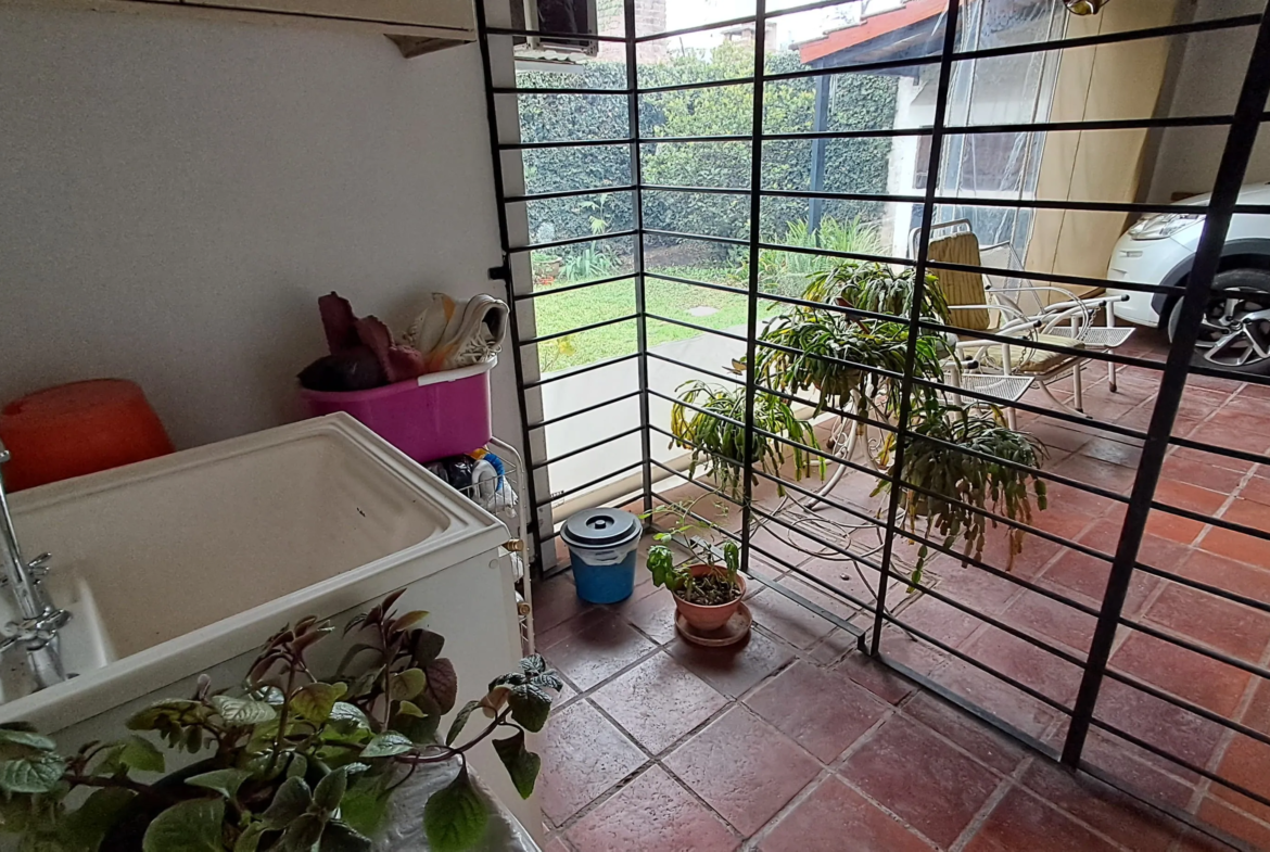 VILLA BELGRANO- MTRS GAUSS AP CREDITO NACION PTA BAJA. 3D, 2B, 2COCH- IMPECABLE