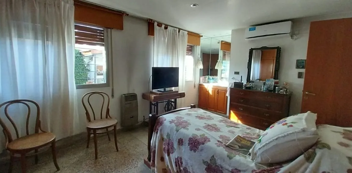 VILLA BELGRANO- MTRS GAUSS AP CREDITO NACION PTA BAJA. 3D, 2B, 2COCH- IMPECABLE