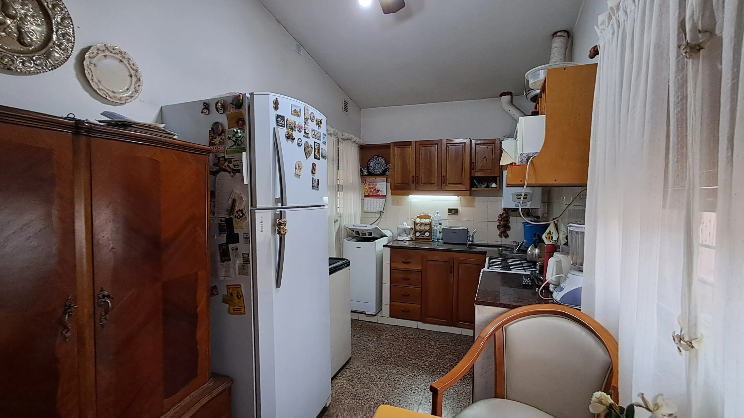 inmuebles-casa-venta-5509489-e983c2a0-9ed7-4c13-913d-294a936cfc75 VILLA BELGRANO- MTRS GAUSS AP CREDITO NACION PTA BAJA. 3D, 2B, 2COCH- IMPECABLE