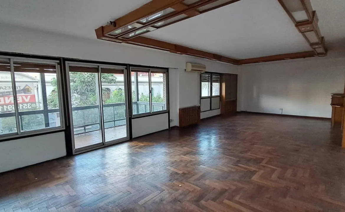 NVA CBA-PISO C/COCHERA AV. YRIGOYEN 300 -EXCLUSIVO, FRENTE A BUEN PASTOR- 4 DORM