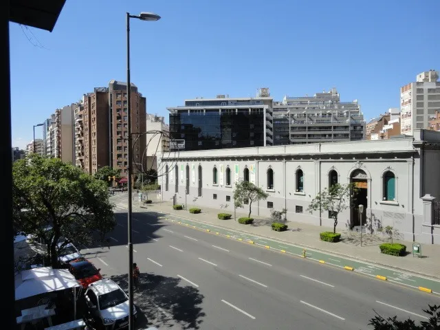 NVA CBA-PISO C/COCHERA AV. YRIGOYEN 300 -EXCLUSIVO, FRENTE A BUEN PASTOR- 4 DORM