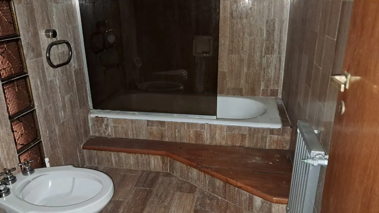 inmuebles-departamento-venta-5546670-c2dc4285-5099-4f19-bde2-bf4ad1268da6 NVA CBA-PISO C/COCHERA AV. YRIGOYEN 300 -EXCLUSIVO, FRENTE A BUEN PASTOR- 4 DORM