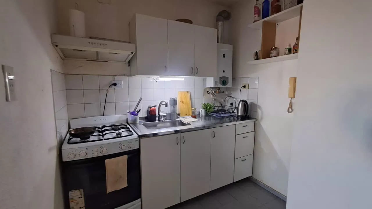 inmuebles-departamento-venta-5632396-2808aef2-b62e-4fcf-bd46-391e98b9ab2e CAÑADA MTS COLÓN, (CENTRO) EXTERNO, 1DORM, LUMINOSO CON VISTA ABIERTA Y ESPACIO IDEAL HOME OFFICE