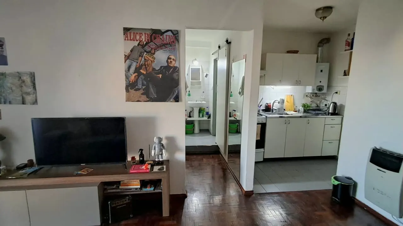 inmuebles-departamento-venta-5632396-d1f75a51-4001-46a5-b28f-4b991e996d38 CAÑADA MTS COLÓN, (CENTRO) EXTERNO, 1DORM, LUMINOSO CON VISTA ABIERTA Y ESPACIO IDEAL HOME OFFICE