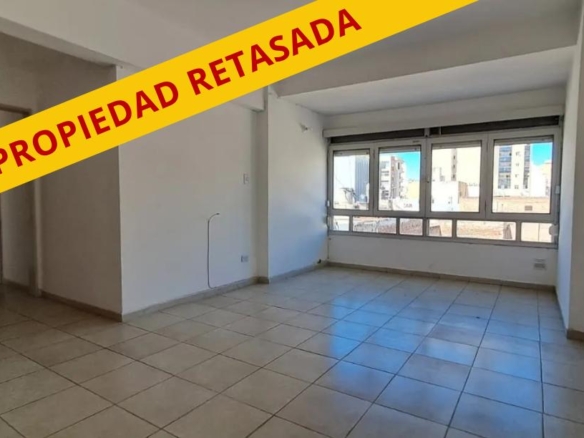 CENTRO- SEMIPISO 2 DORM, 2 BAÑOS- RECICLADO. AMPLIO- IMPECABLE – ÁPTO CRÉDITO