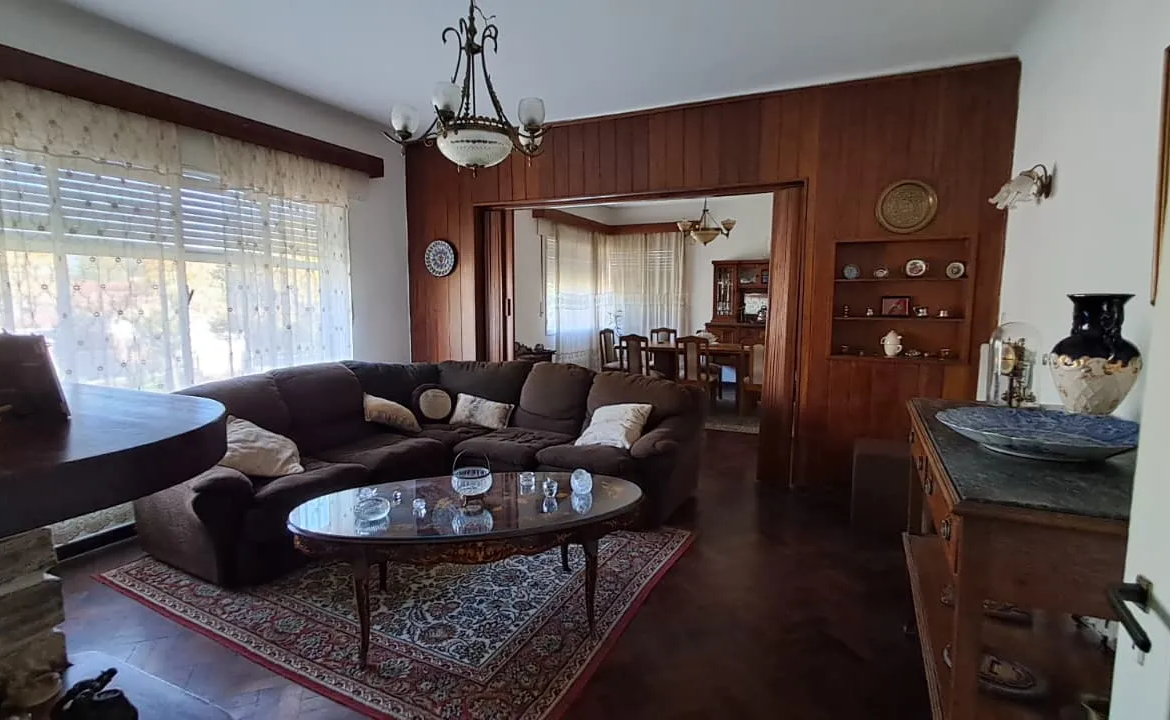 LA FALDA | VILLA EDÉN | CHALET EN PLANTA BAJA CON PARQUE Y PILETA- REC MENOR