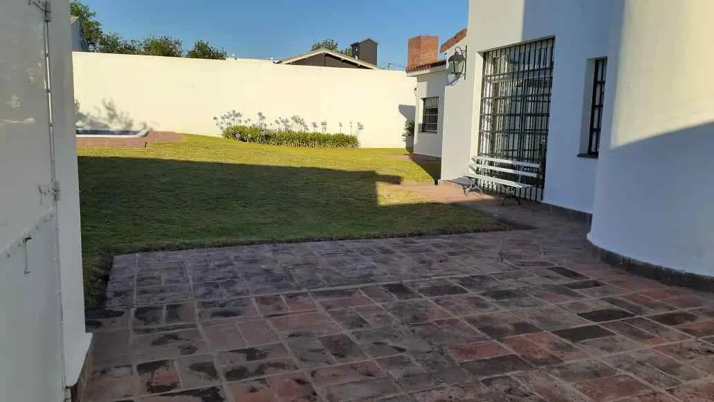 CERRO – CHALET P. BAJA A NUEVO-A 50 Mts NUÑEZ