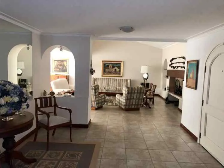 CERRO – CHALET P. BAJA A NUEVO-A 50 Mts NUÑEZ