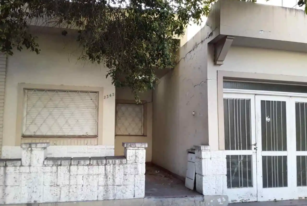 ALTA CORDOBA, Retazada!! Lavalleja 2365 TERRENO APTO PH- Mtrs Mercedarias- R/menor