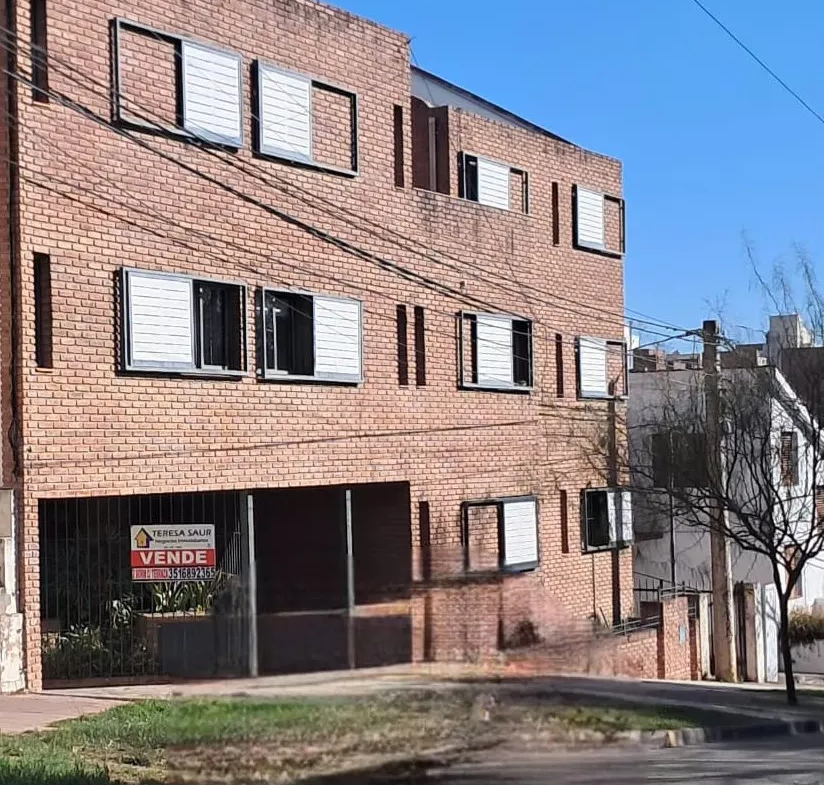 ALTOS GRAL PAZ- DPTO 2 DORM. C/ AMPLIA TERRAZA DE USO EXCLUSIVO (20M2)- FACTIBLE COCHERA