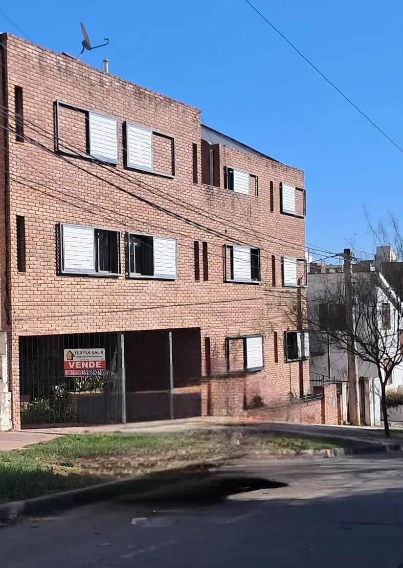 inmuebles-departamento-venta-5646232-25ff2449-e4c5-4386-be3f-5ae59a6441e8 ALTOS GRAL PAZ- DPTO 2 DORM. C/ AMPLIA TERRAZA DE USO EXCLUSIVO (20M2)- FACTIBLE COCHERA