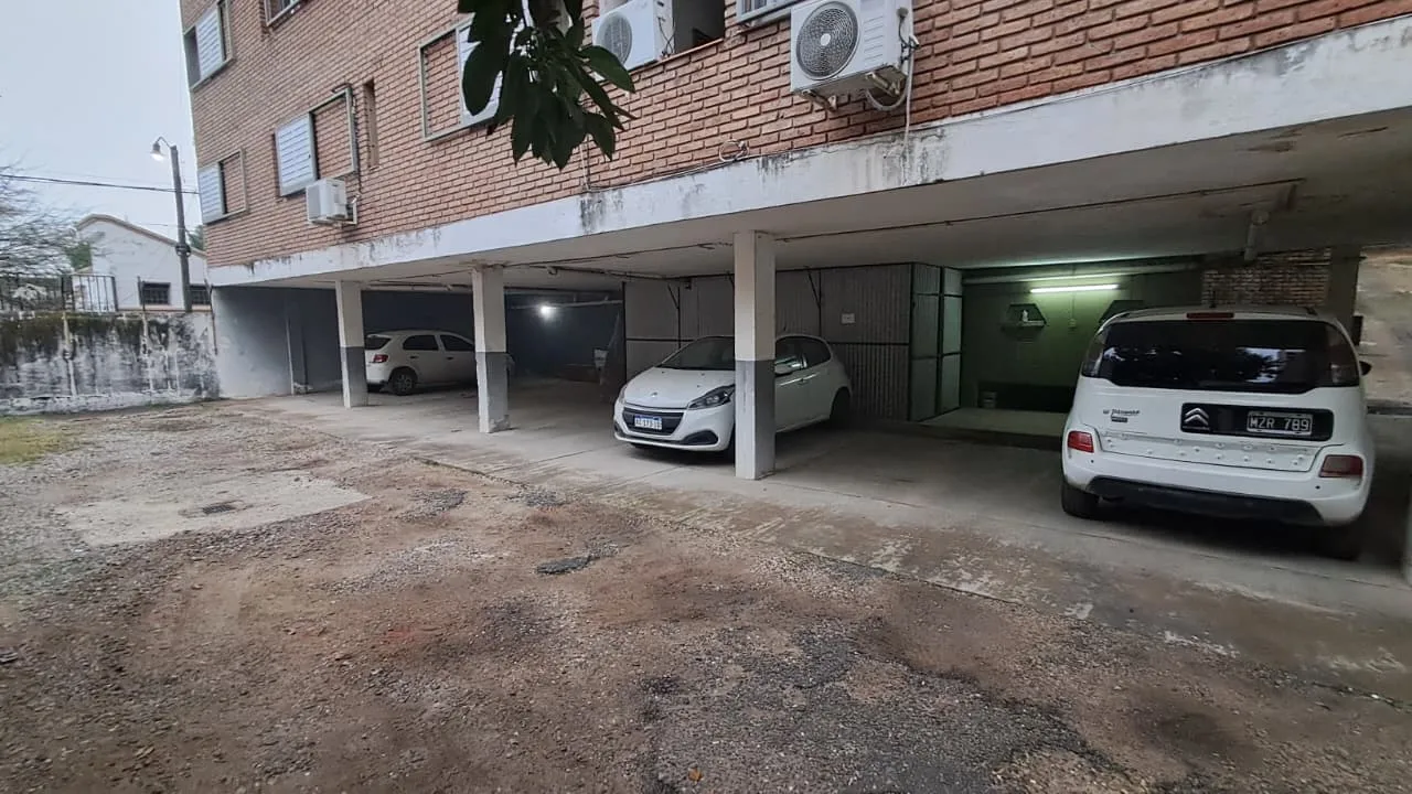 inmuebles-departamento-venta-5646232-628d9bcd-f6cb-4255-a0c1-8664ffef1a66 ALTOS GRAL PAZ- DPTO 2 DORM. C/ AMPLIA TERRAZA DE USO EXCLUSIVO (20M2)- FACTIBLE COCHERA