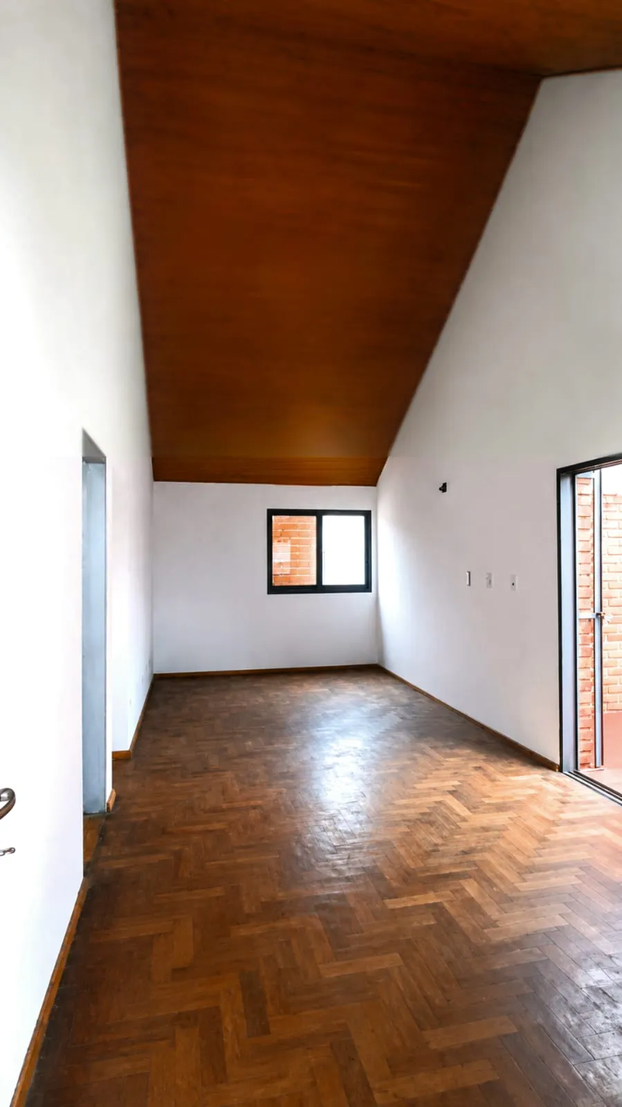 inmuebles-departamento-venta-5646232-ae2d132c-17fd-4028-a0b0-4d88947f094f ALTOS GRAL PAZ- DPTO 2 DORM. C/ AMPLIA TERRAZA DE USO EXCLUSIVO (20M2)- FACTIBLE COCHERA