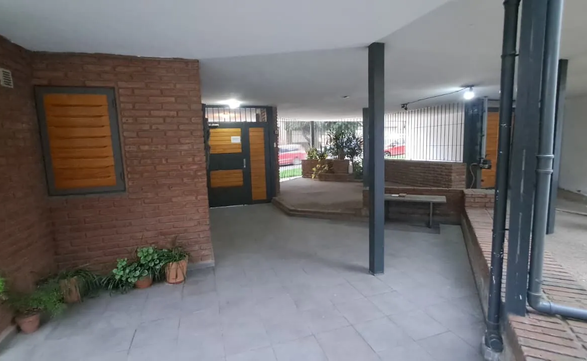 ALTOS GRAL PAZ- DPTO 2 DORM. C/ AMPLIA TERRAZA DE USO EXCLUSIVO (20M2)- FACTIBLE COCHERA