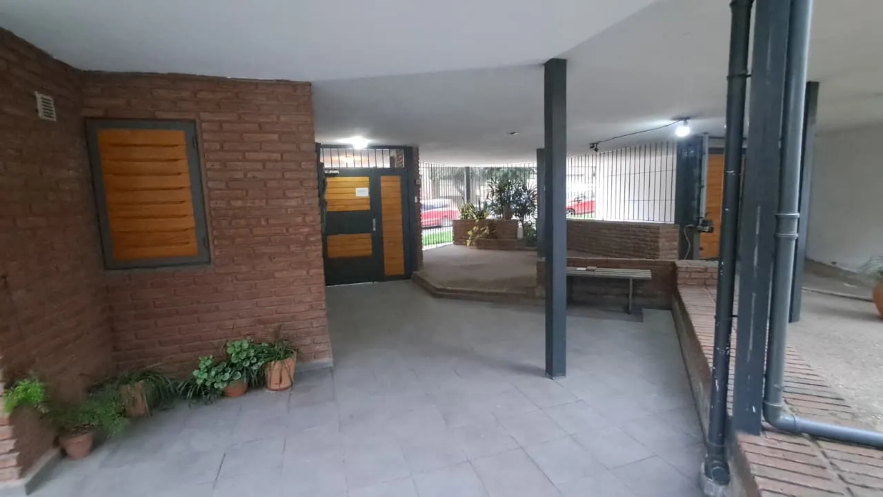 inmuebles-departamento-venta-5646232-efce7deb-c0d9-469d-974a-881769e529ed ALTOS GRAL PAZ- DPTO 2 DORM. C/ AMPLIA TERRAZA DE USO EXCLUSIVO (20M2)- FACTIBLE COCHERA