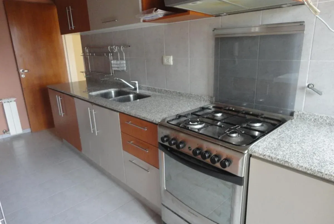 TERRAZAS DEL CHATEAU- ESPECTACULAR- 3 DORM. 2 BALCONES- CON COCHERA