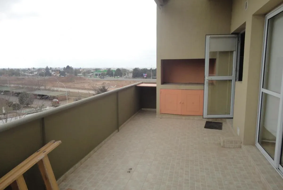 TERRAZAS DEL CHATEAU- ESPECTACULAR- 3 DORM. 2 BALCONES- CON COCHERA